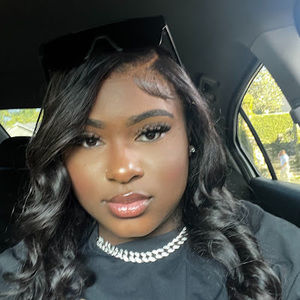 Meet your Posher, Destiny